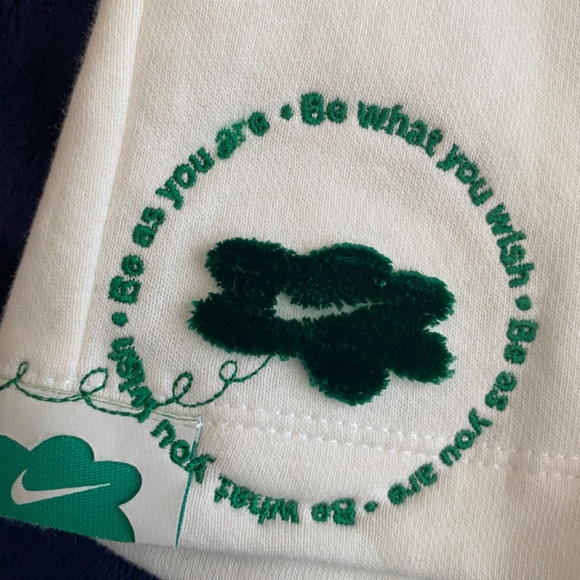 nike shorts - Picture 3 of 4